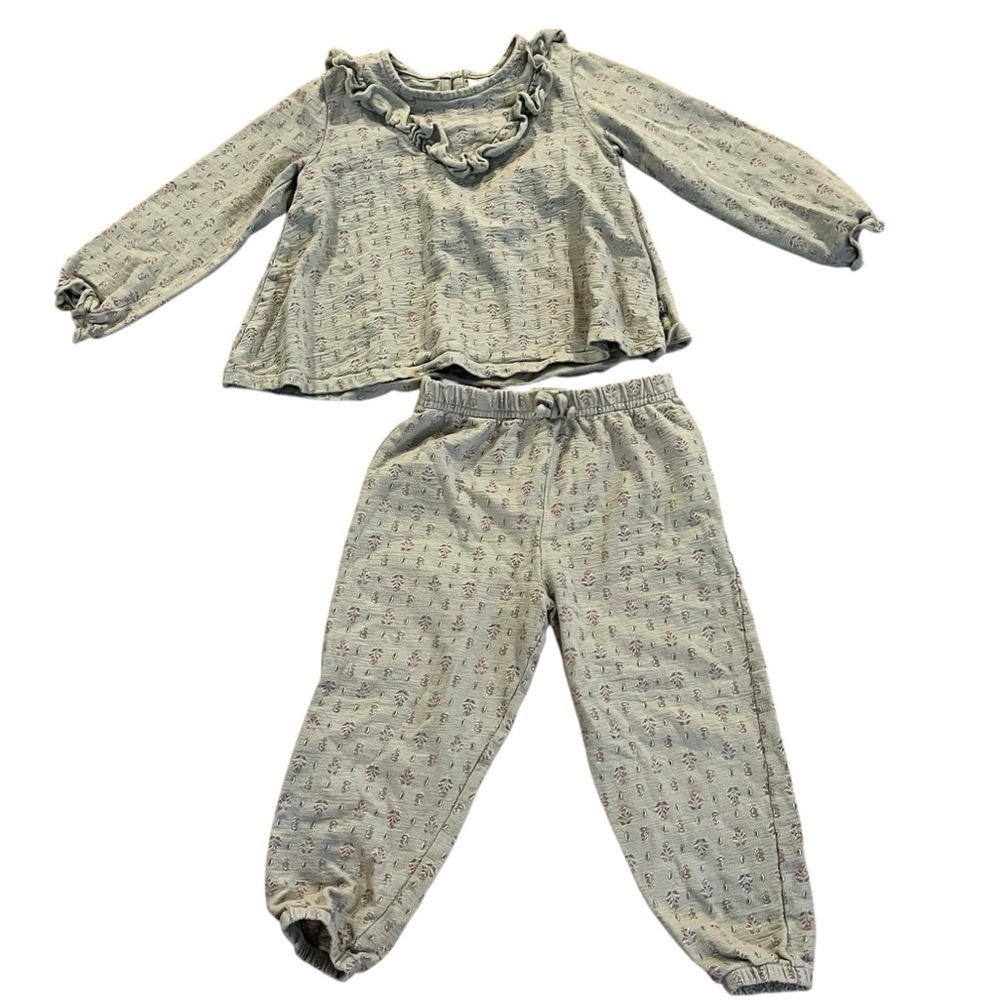 Modern Moments by Gerber Girls 2-Piece Ruffle Top & Jogger Pants Set Size 4T